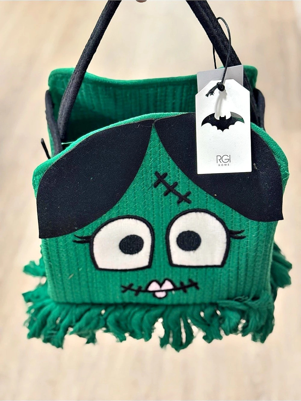 R.G.I. Halloween Character Fringe treat candy bag NWT in Green & Black